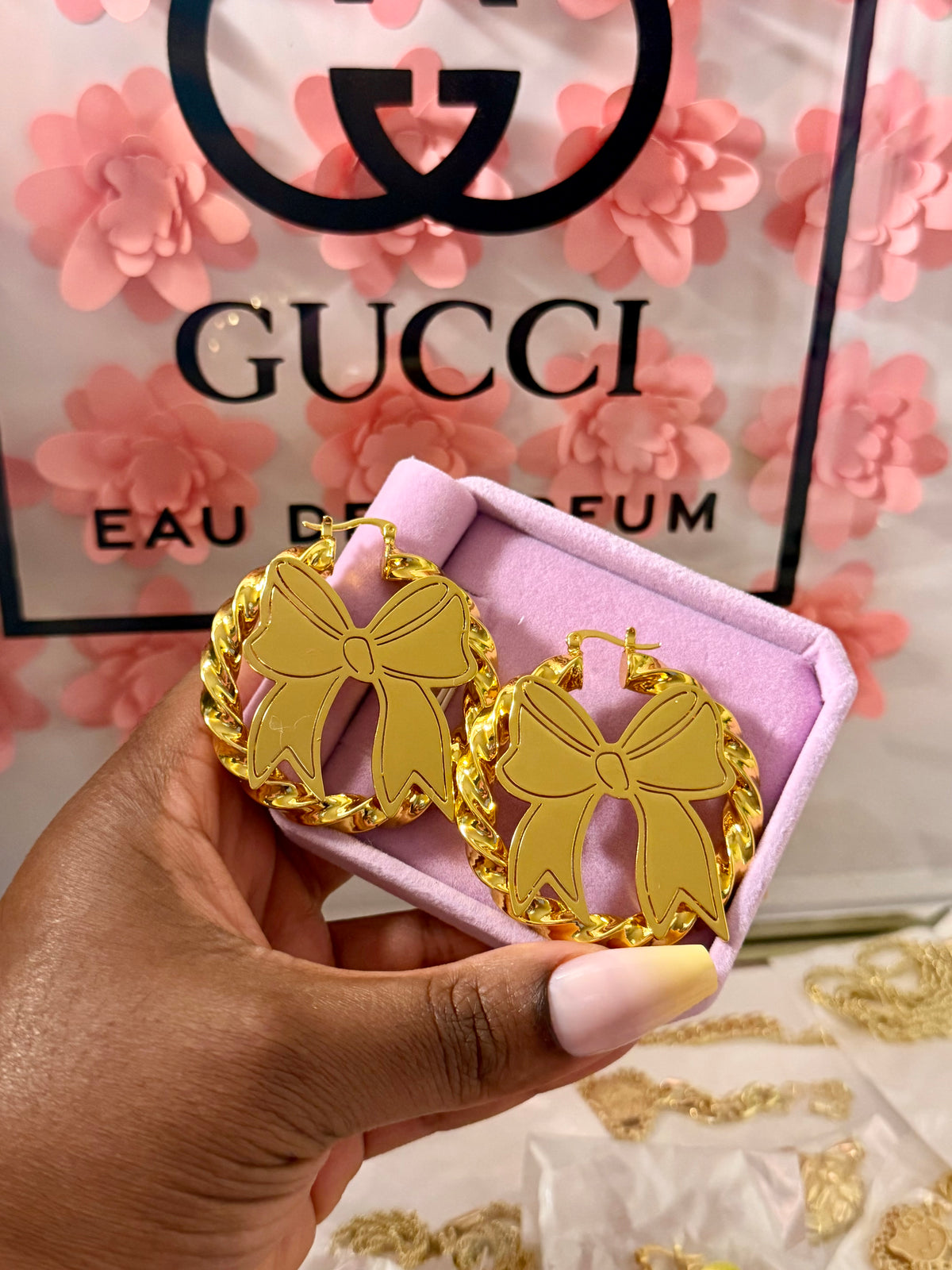 Bow Hoops